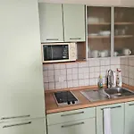 Appartement In 15460